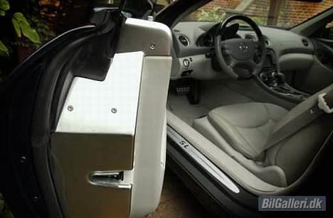 Mercedes Benz SL 500 5.0 V8 Cabriolet billede 9