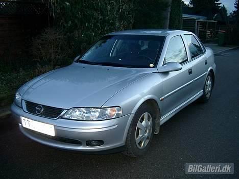 Opel vectra 1,8 elegance billede 4