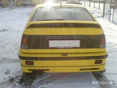 Opel Kadett GSi - Bagfra m/ solskin billede 2