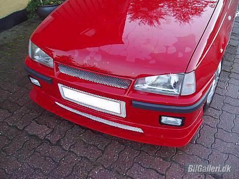 Opel KADETT E PROJKET SOLGT  billede 4