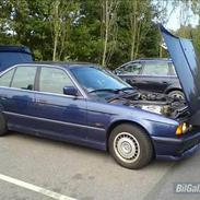 BMW e34 525i(SOLGT OG SAVNET)
