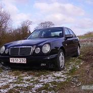 Mercedes Benz 220 cdi E