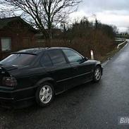 BMW e36 318i   SOLGT