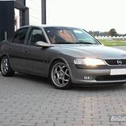 Opel Vectra B CD