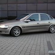 Opel Vectra B CD