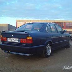 BMW e34 525i(SOLGT OG SAVNET)