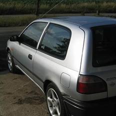 Nissan Sunny LX - SOLGT