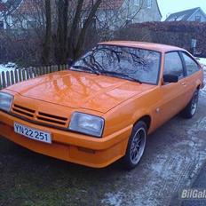 Opel manta cc GT/E Solgt
