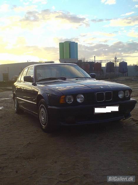 BMW e34 525i(SOLGT OG SAVNET) billede 2