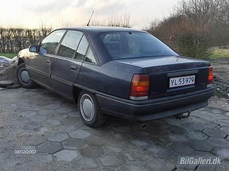 Opel OMEGA "stålormen" SOLGT billede 3