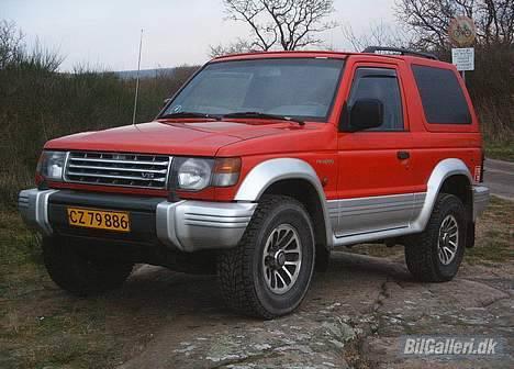 Mitsubishi Pajero 3,0 V6 GLX aut 4X4 billede 1