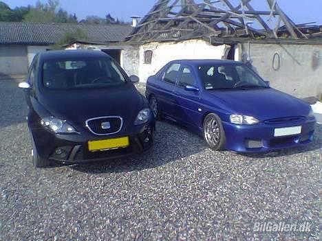 Seat Altea FR TDI  - Da bilen var nyindkøbt. ses her sammen med min gamle escort billede 3