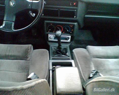 Alfa Romeo 75. *SOLGT* billede 6