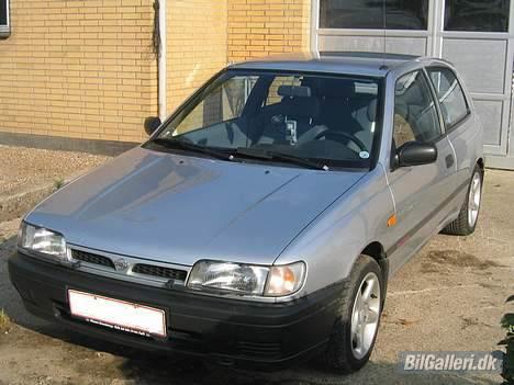 Nissan Sunny LX - SOLGT billede 1