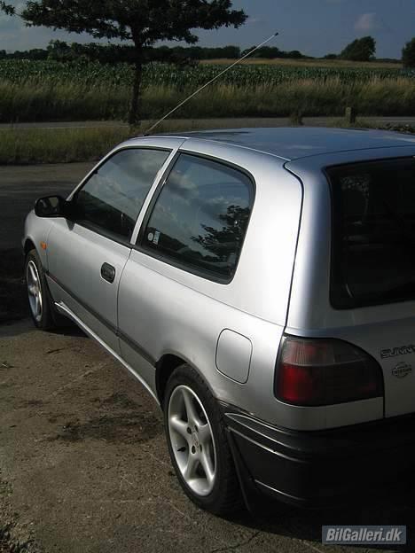 Nissan Sunny LX - SOLGT billede 2