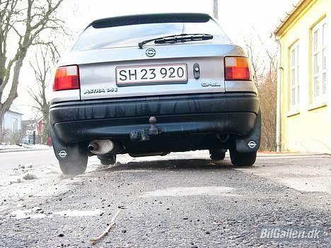 Opel astra  =solgt= - sænket 60 bag  billede 16