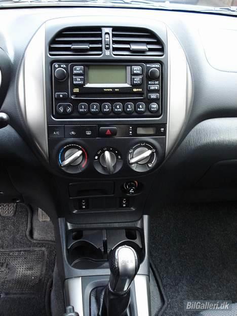 Toyota RAV4 billede 4