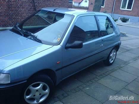 Peugeot 106 XR 1,1 billede 1