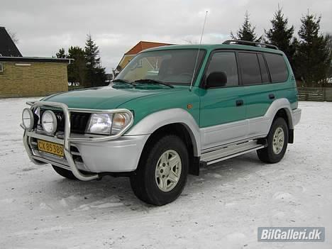 Toyota Landcruiser 3.0 TD solgt billede 13