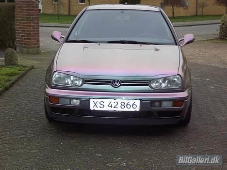 VW Golf 3 //SOLGT// - Ser os okay ud med vinterfronten. billede 10