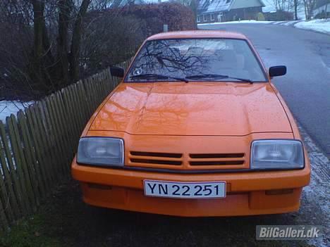 Opel manta cc GT/E Solgt - for enden  billede 3