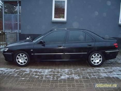 Peugeot 406 2,0 *Solgt* - Her kan man se de finde ruder og den fine sækning.. billede 4