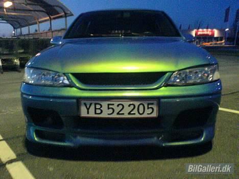 Opel vectra b 2.5 V6 SOLGT billede 18