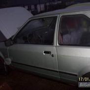 Ford Escort 1,3 Solgt