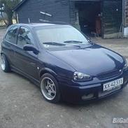 Opel corsa 1,4 16v sport solgt
