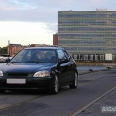 Honda civic 1,6 vti (SOLGT)