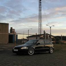 Honda civic 1,6 vti (SOLGT)