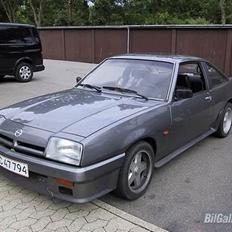 Opel Manta B