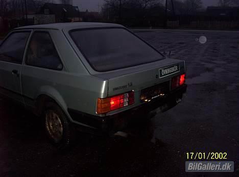 Ford Escort 1,3 Solgt billede 13