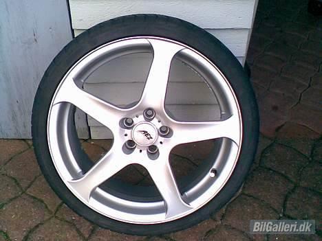 Toyota Avensis billede 4