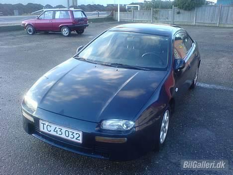 Mazda 323F BA. *SOLGT* - CARCREW  RULES!!! - 86 DOBBELT 0 REPRIZENT! billede 1