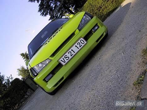 Opel Kadett GSI TURBO *SOLGT* billede 9