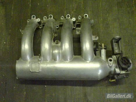 Peugeot 406 - 306GTI Indsugningsmanifold billede 13