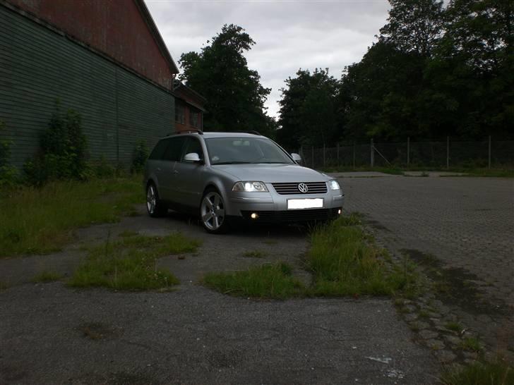 VW Passat TDI Variant billede 2