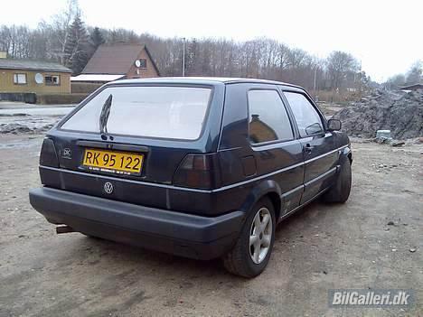 VW Golf 2 TD SOLGT - Bag visker er der ikke mere. billede 3