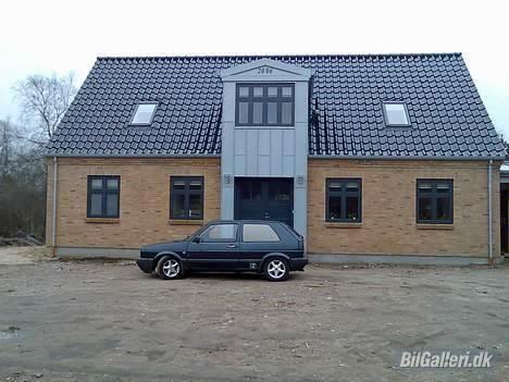 VW Golf 2 TD SOLGT - Et billeder foran Huset..  billede 4