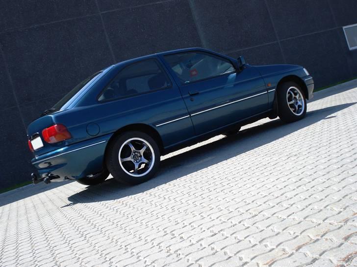 Ford Escort CLX MK5 - SOLGT billede 1