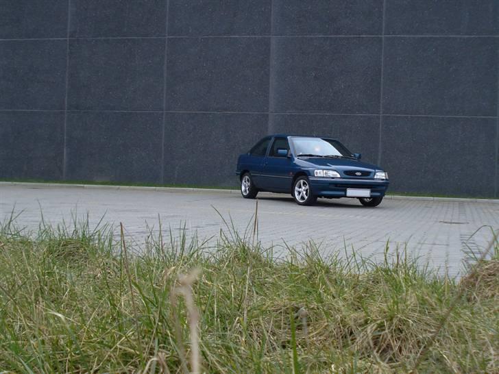 Ford Escort CLX MK5 - SOLGT billede 3