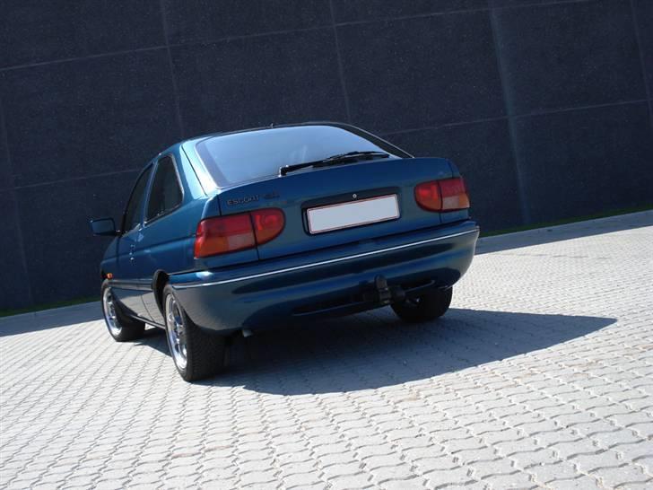 Ford Escort CLX MK5 - SOLGT billede 5