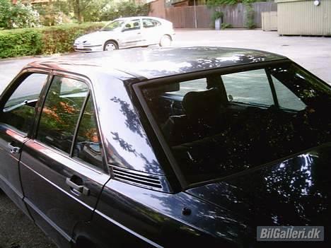 Mercedes Benz 190E billede 6