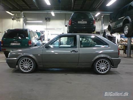 VW polo coupe solgt - Er lige blevet lagt til jorden LOW RIder billede 1