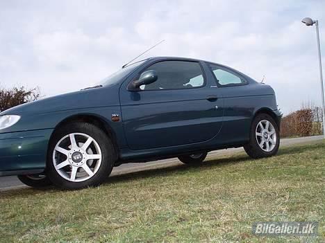 Renault Megane Coupé 2L16V  solgt billede 3