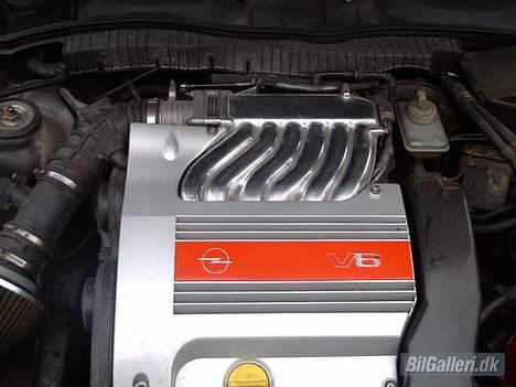 Opel Vectra 2000/v6 billede 6