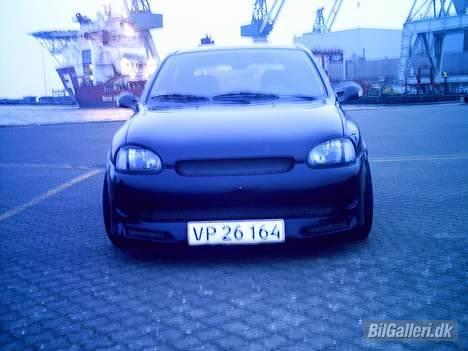 Opel Corsa 1,4i sport 16V billede 1