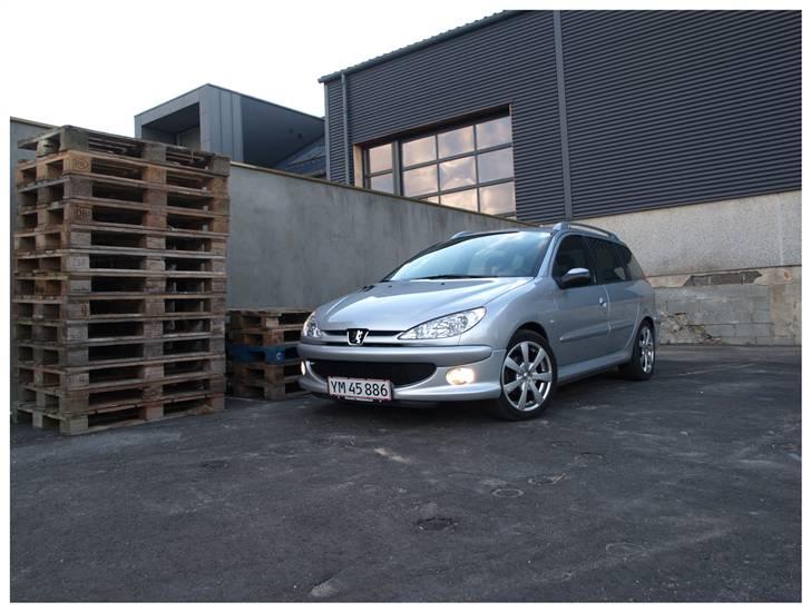 Peugeot 206 SW S-line. - Foto: creativephoto.dk billede 4