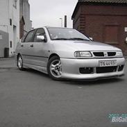 Seat Cordoba